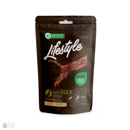 Nature's Protection Lifestyle Soft Duck Strips, мягкое лакомство с уткой для кошек